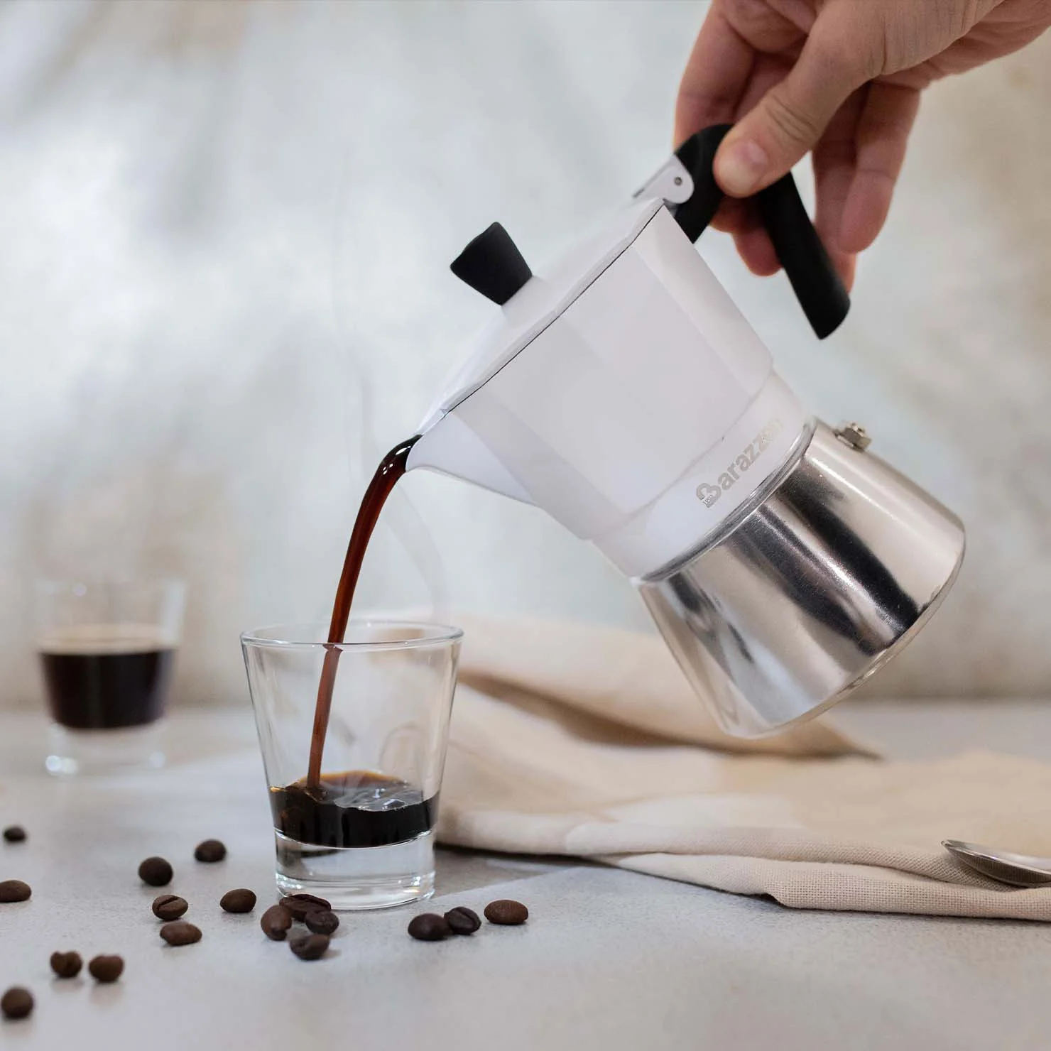 BARAZZONI Ibrida Bianca Caffettiera Moka Inox 6 Tazze Biometallo - Image 3