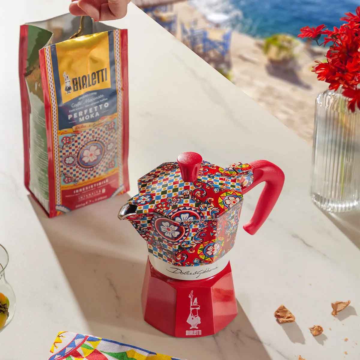 BIALETTI Dolce & Gabbana Carretto Siciliano Moka 3 Tazze con Caffè Perfetto Moka Irresistibile - Image 6