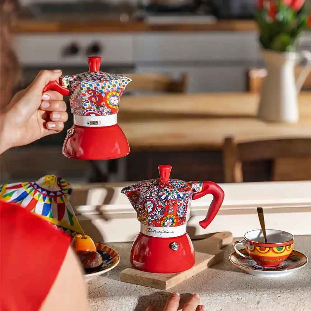 BIALETTI Dolce & Gabbana Carretto Siciliano Moka a Induzione 4 Tazze - Image 4