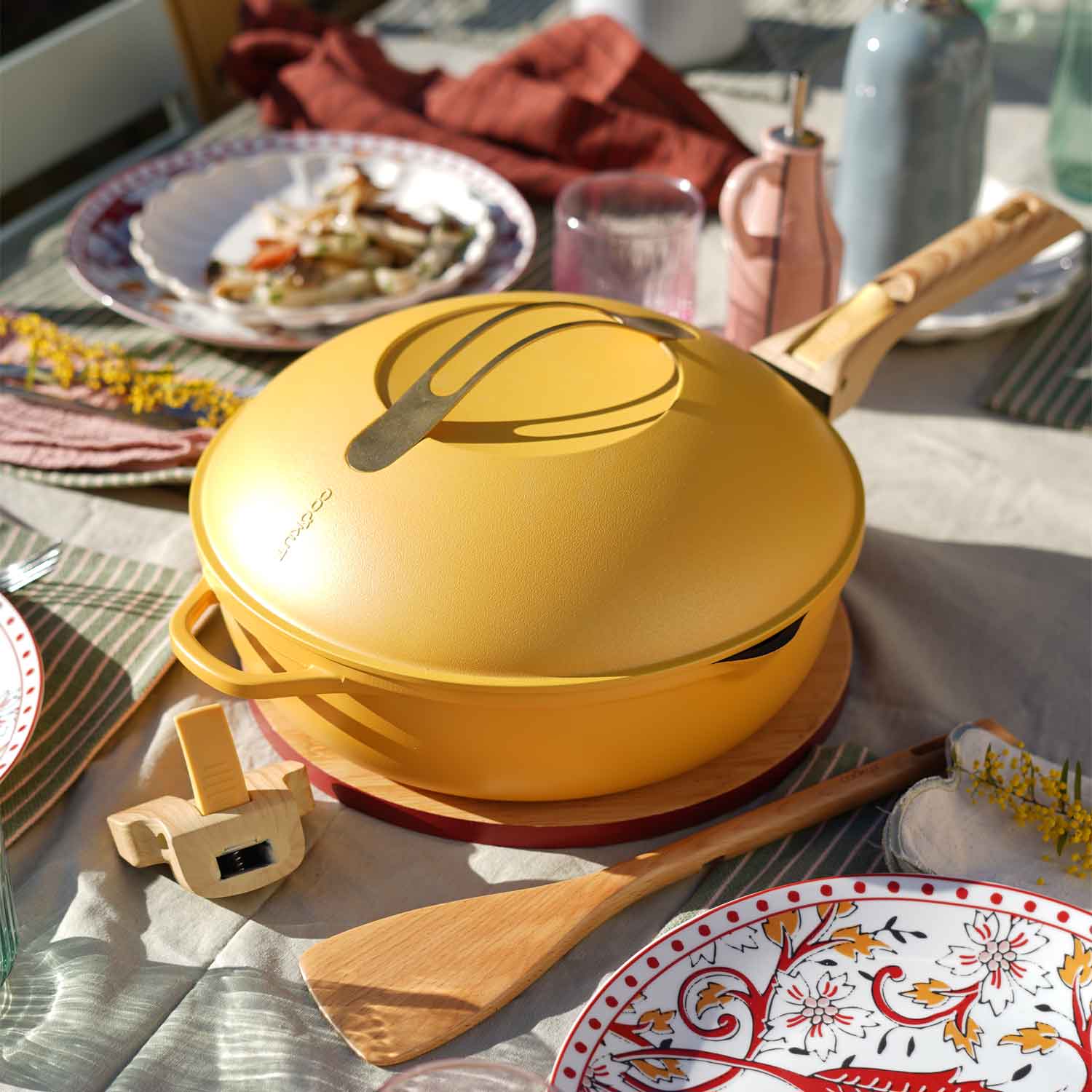 COOKUT La Favolosa Padella Casseruola Tegame 2 Manici 8 in 1 28cm Metallo Giallo Mango - Image 3