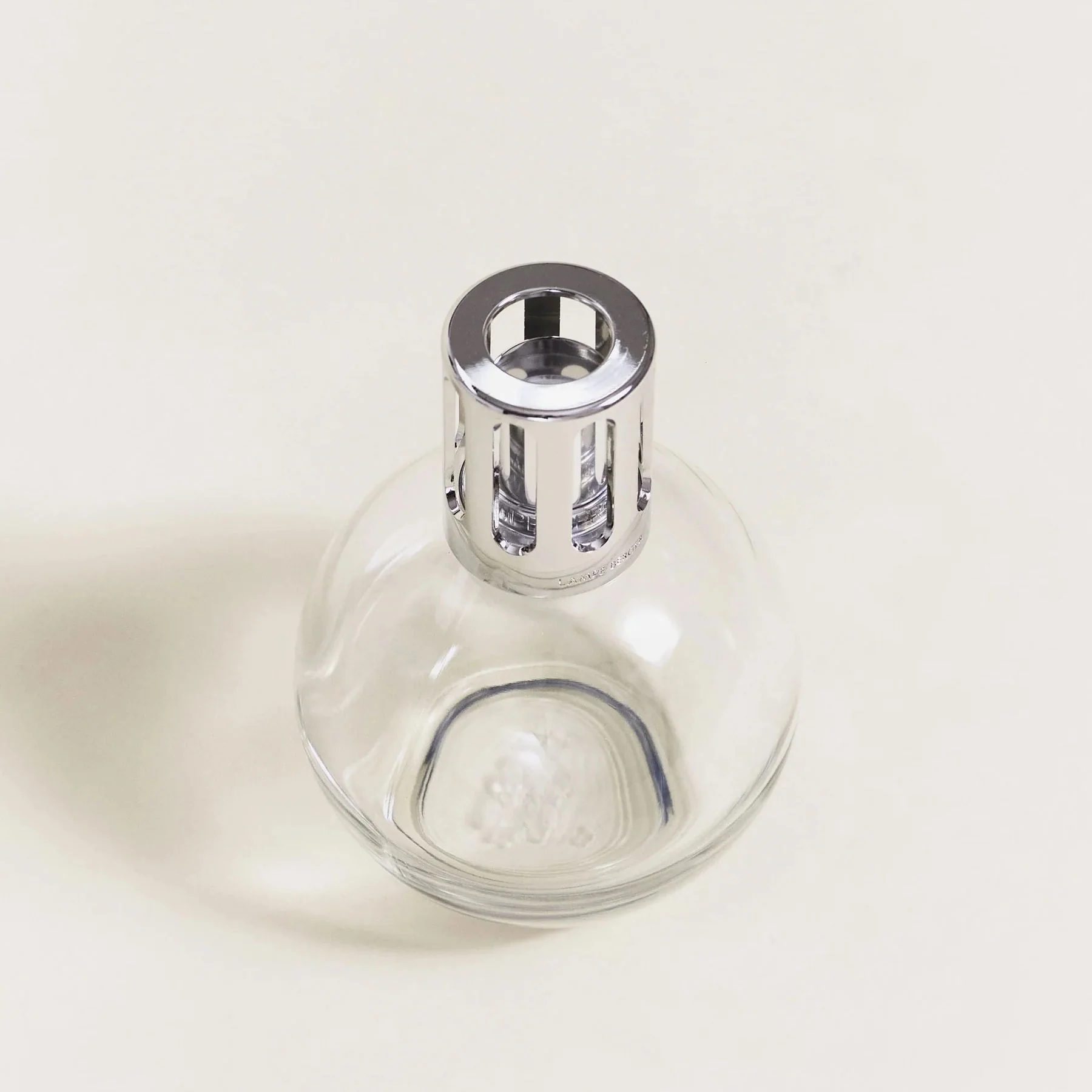 LAMPE BERGER Lampada Catalitica Cofanetto Essentielles Ronde Rotondo con 2 Flaconi 250ml Neutro e Caresse de Coton - Image 5