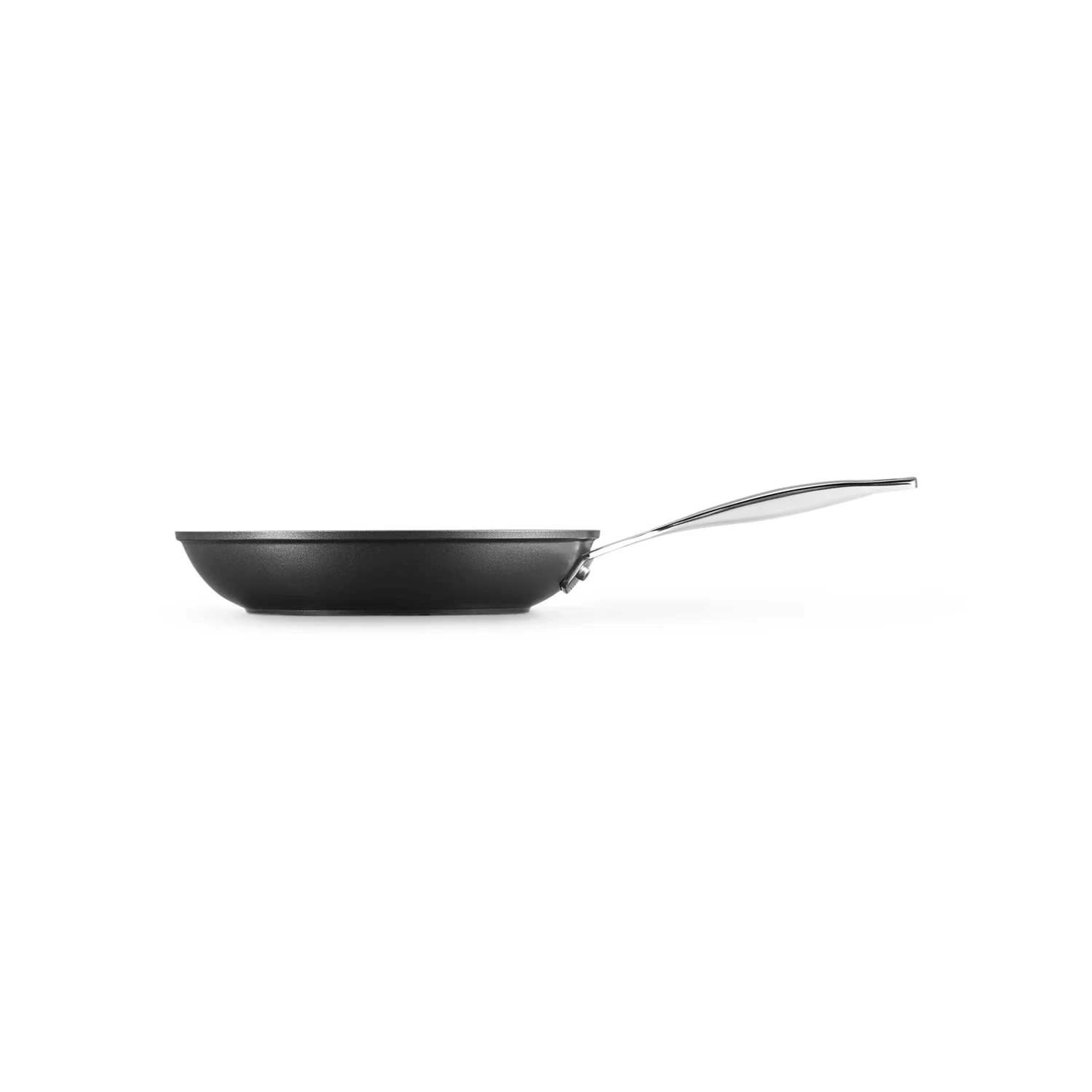 LE CREUSET Padella Bassa Manico Lungo Antiaderente 22cm Alluminio - Image 3