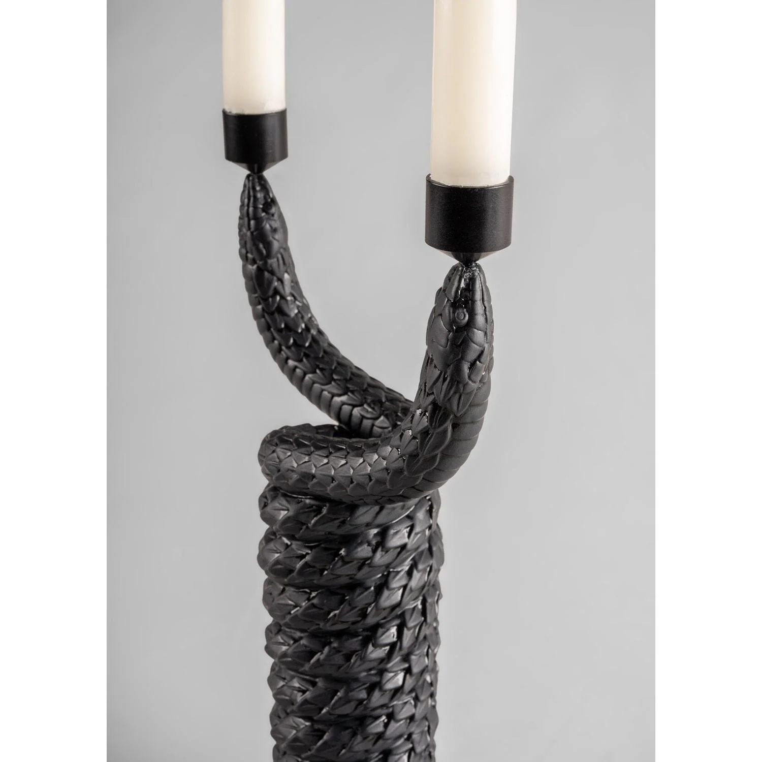 LLADRO' Candelabro Snakes 32x17cm Porcellana - Image 7