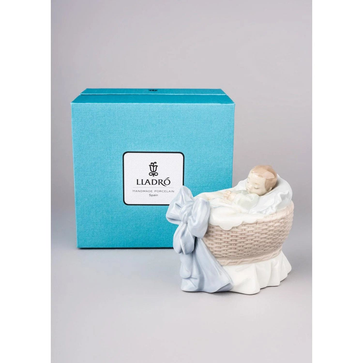 LLADRO' Figurina Bimbo Un Regalo Dal Cielo 9x7cm Porcellana - Image 4