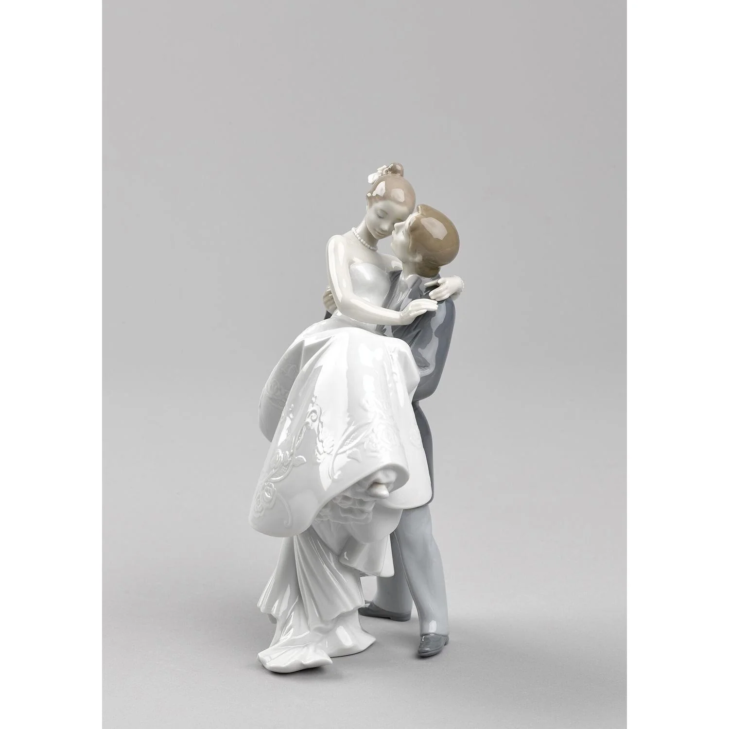 LLADRO' Figurina Coppia Il Giorno Più Felice 27x17cm Porcellana - Image 3