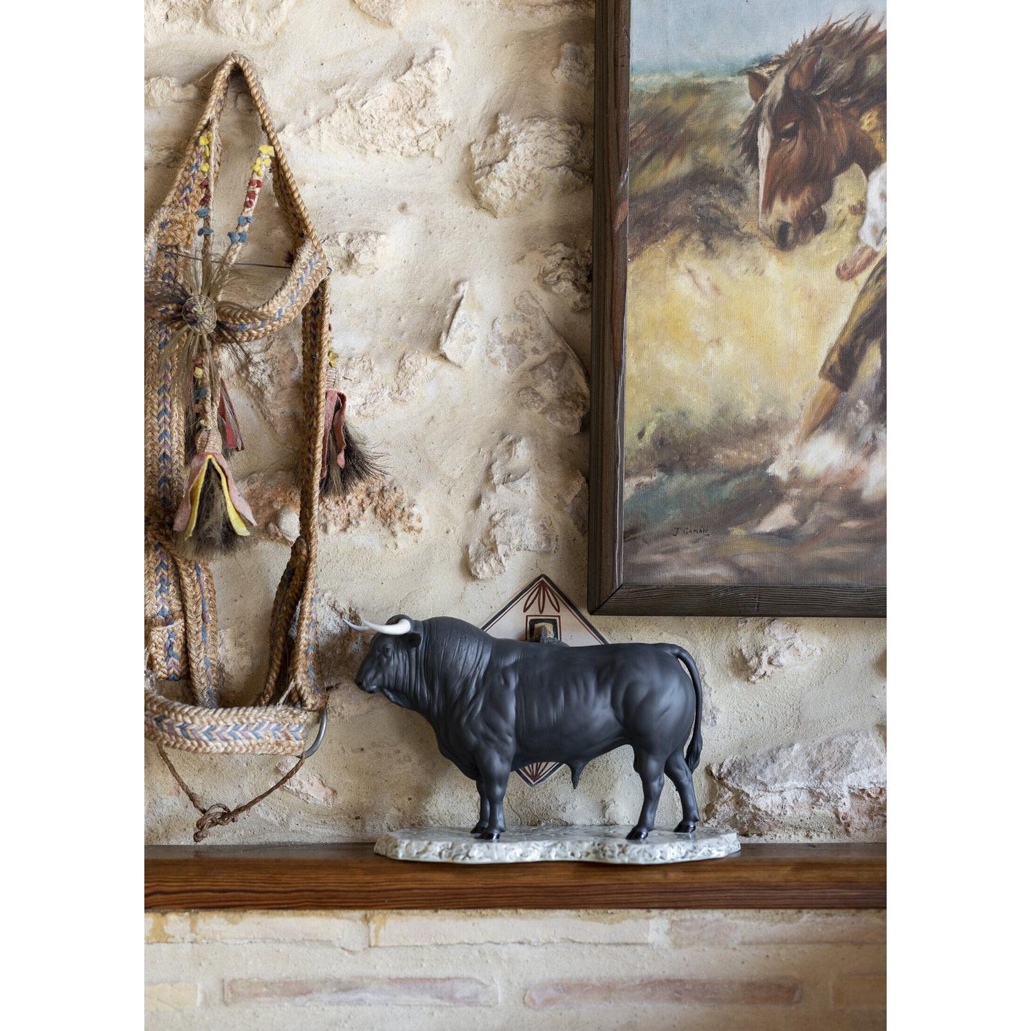 LLADRO' Figurina Toro Spagnolo 22x32cm Porcellana - Image 2