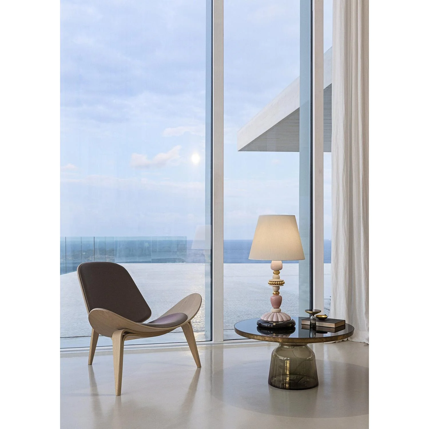 LLADRO' Lampada da Tavolo Firefly Rosa e Oro 68x35cm Porcellana - Image 4