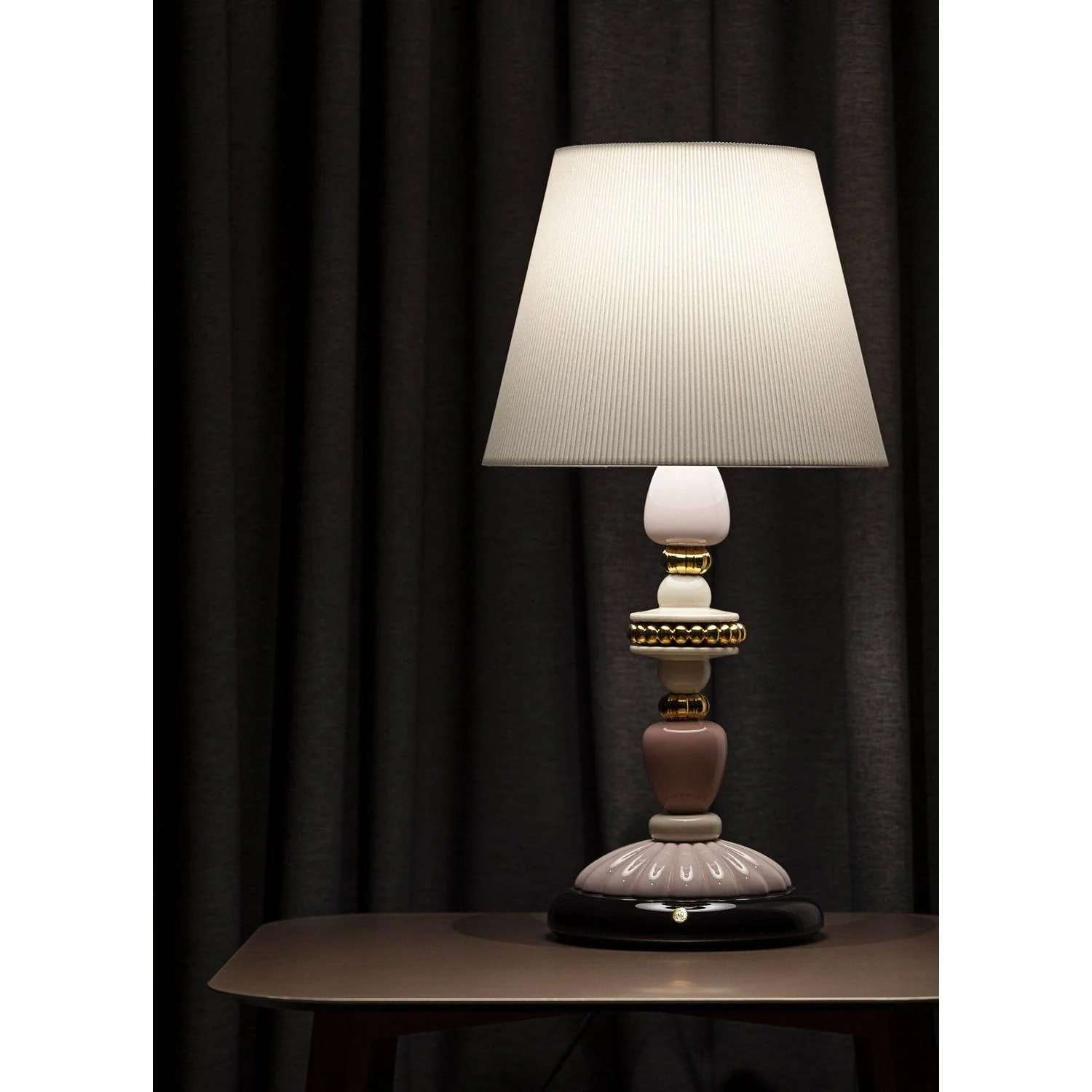 LLADRO' Lampada da Tavolo Firefly Rosa e Oro 68x35cm Porcellana - Image 5