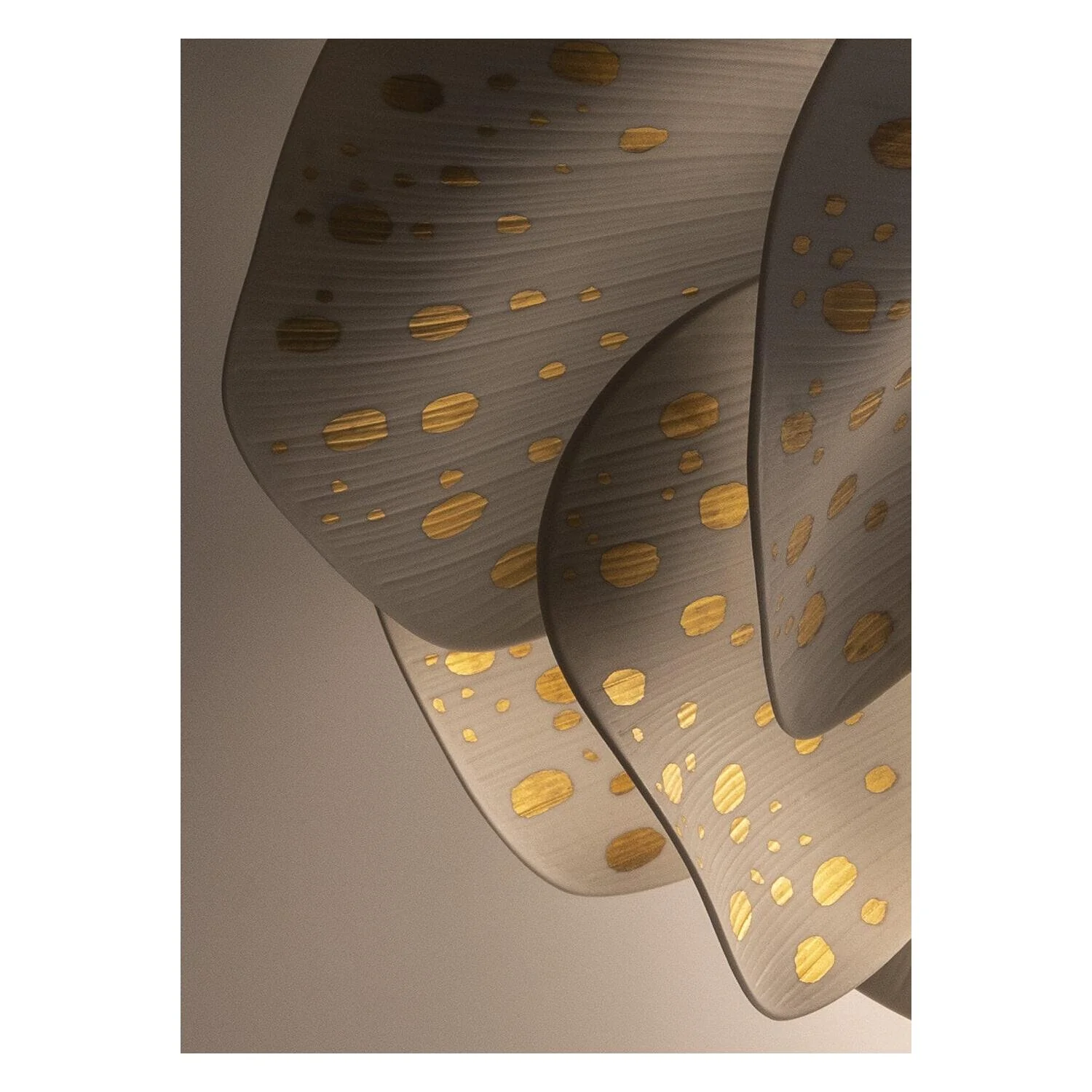 LLADRO' Lampada da Tavolo Nightbloom Bianco e Oro 47x47cm Porcellana - Image 3