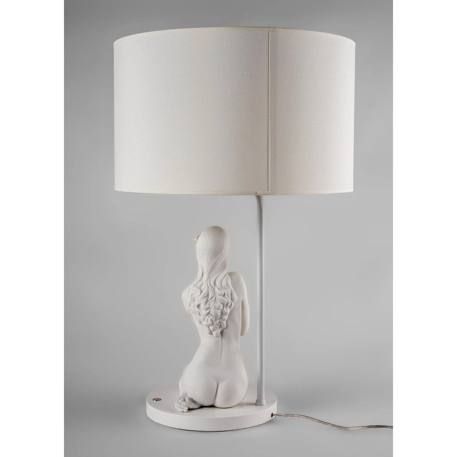 LLADRO' Lampada da Tavolo Pace Interiore 63x40cm Porcellana - Image 4