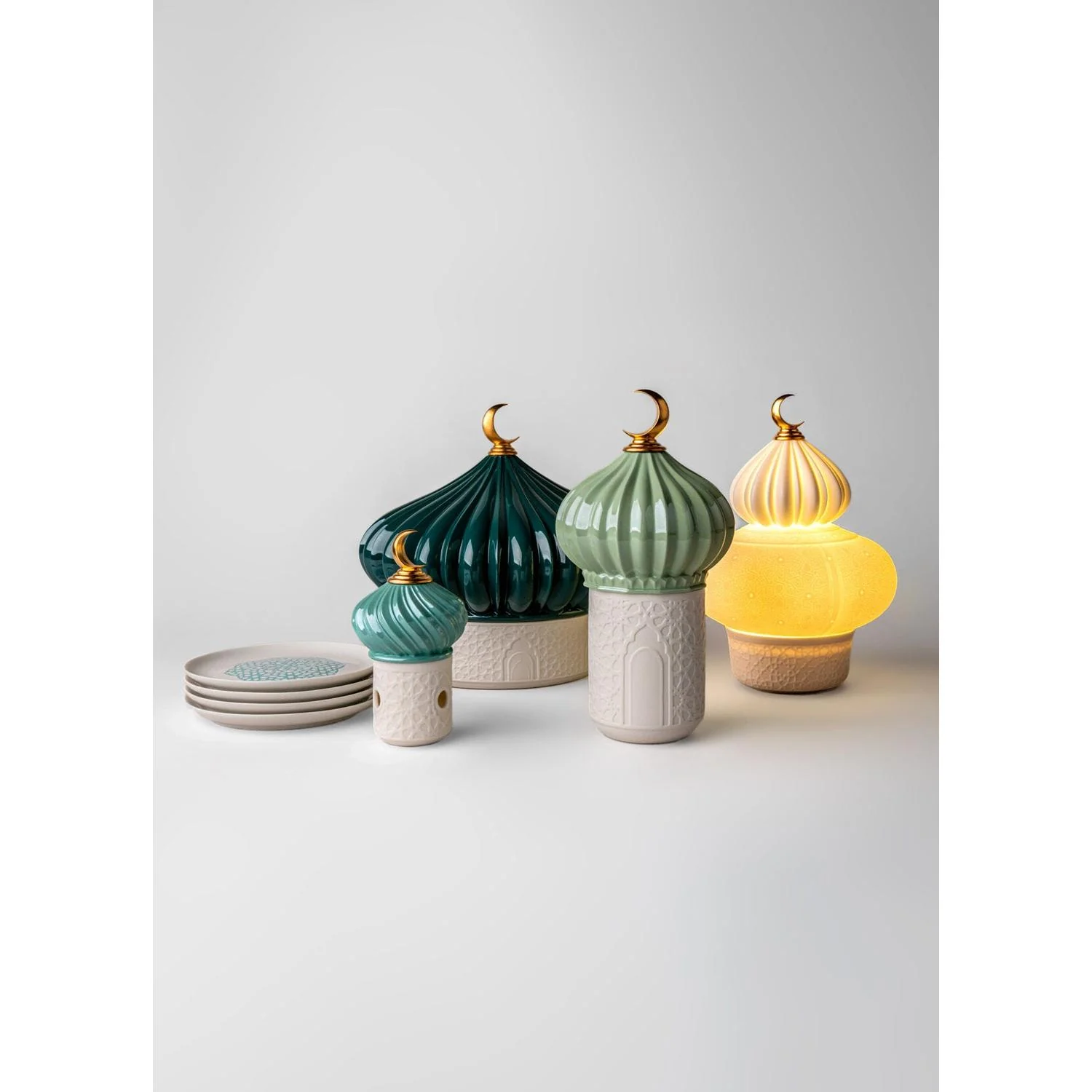 LLADRO' Scatola con Piatti Majestic Nights 23x24cm Porcellana - Image 5