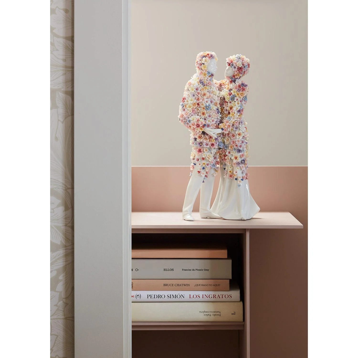 LLADRO' Scultura Amore III Fiori 34x17cm Porcellana - Image 18