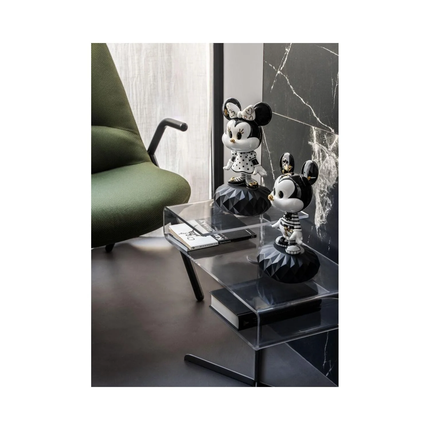 LLADRO' Scultura Minnie in Black And White 31x17cm Porcellana - Image 2