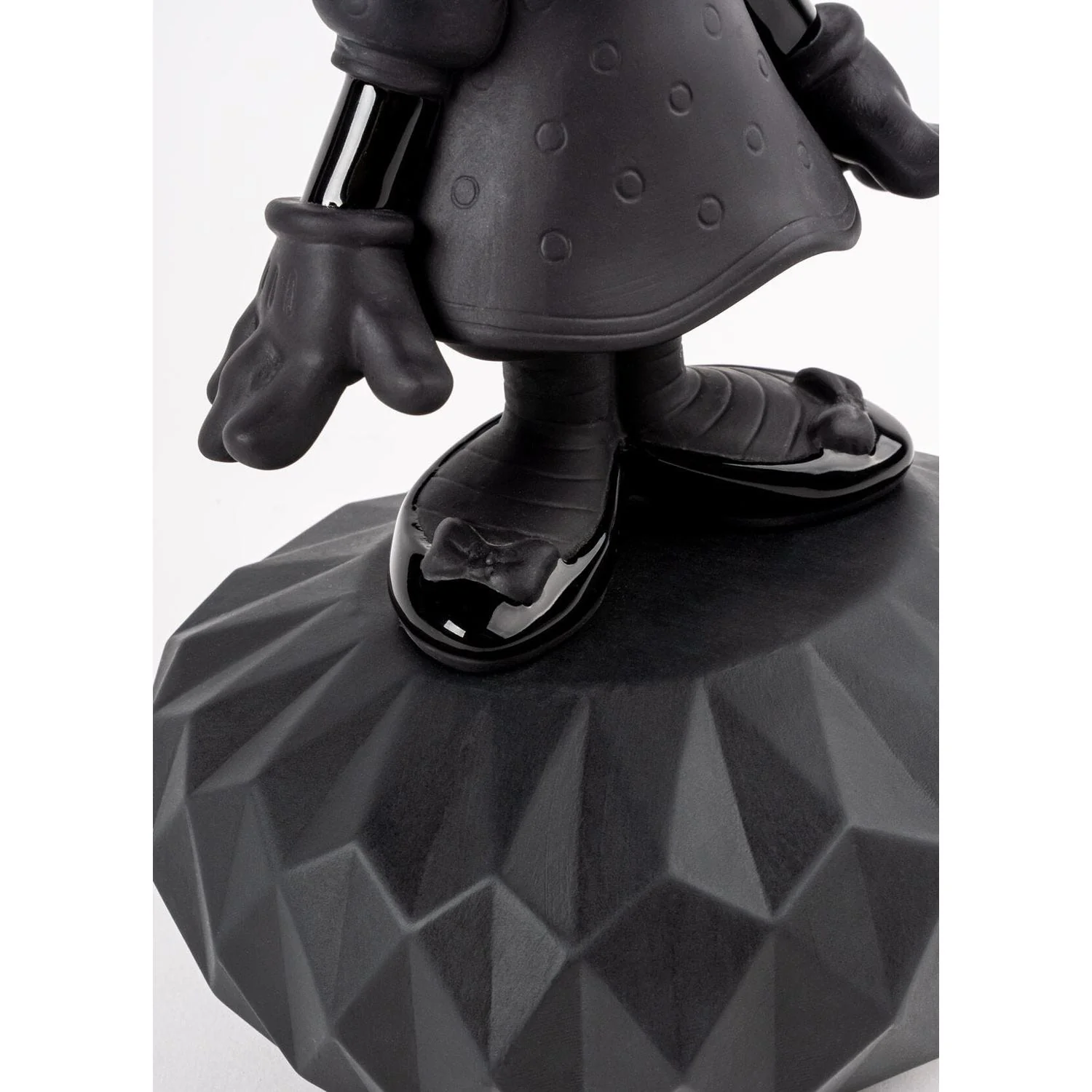 LLADRO' Scultura Minnie Total Black 31x17cm Porcellana - Image 5