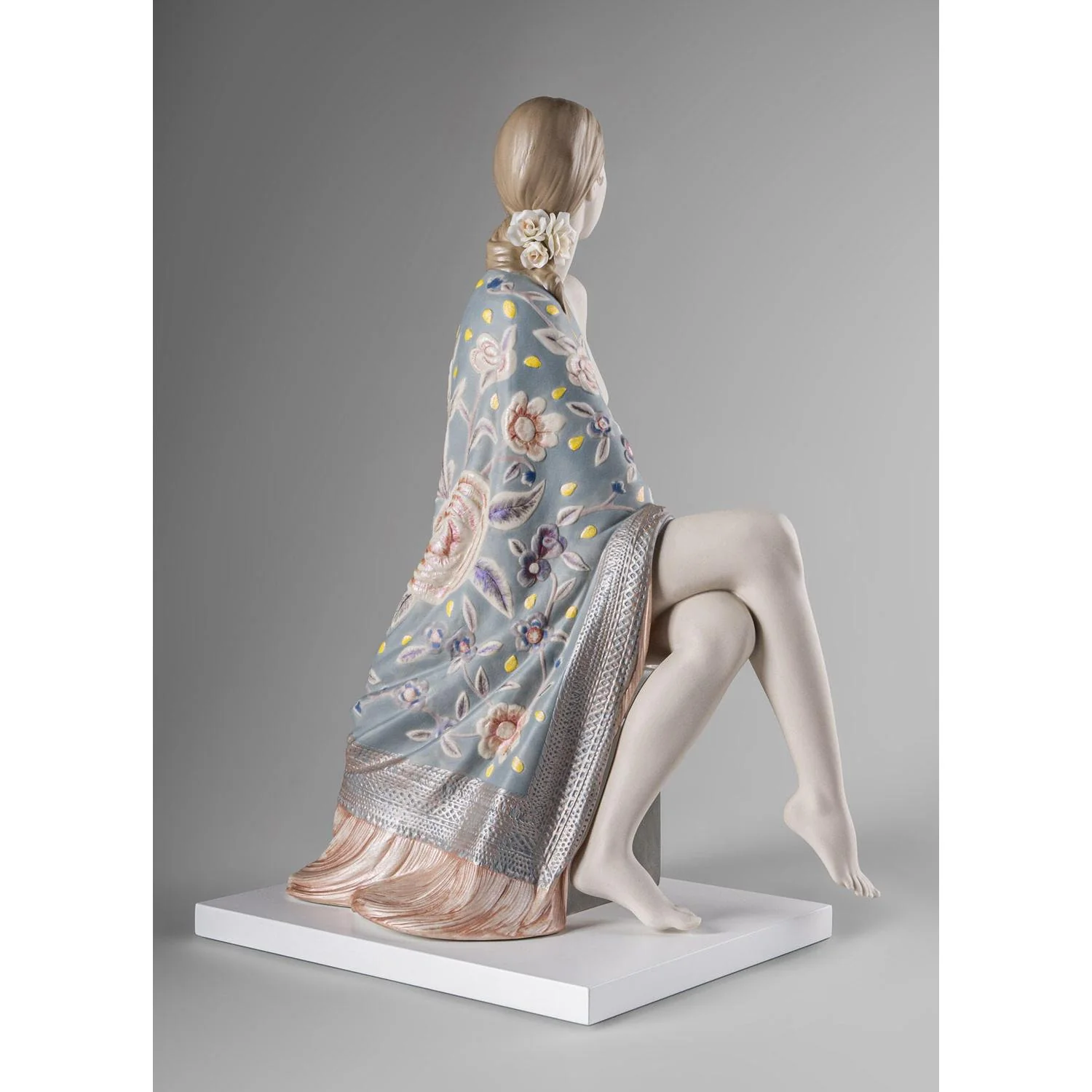 LLADRO' Scultura Nudo con Scialle Metallizzato 44x30cm Porcellana - Image 2