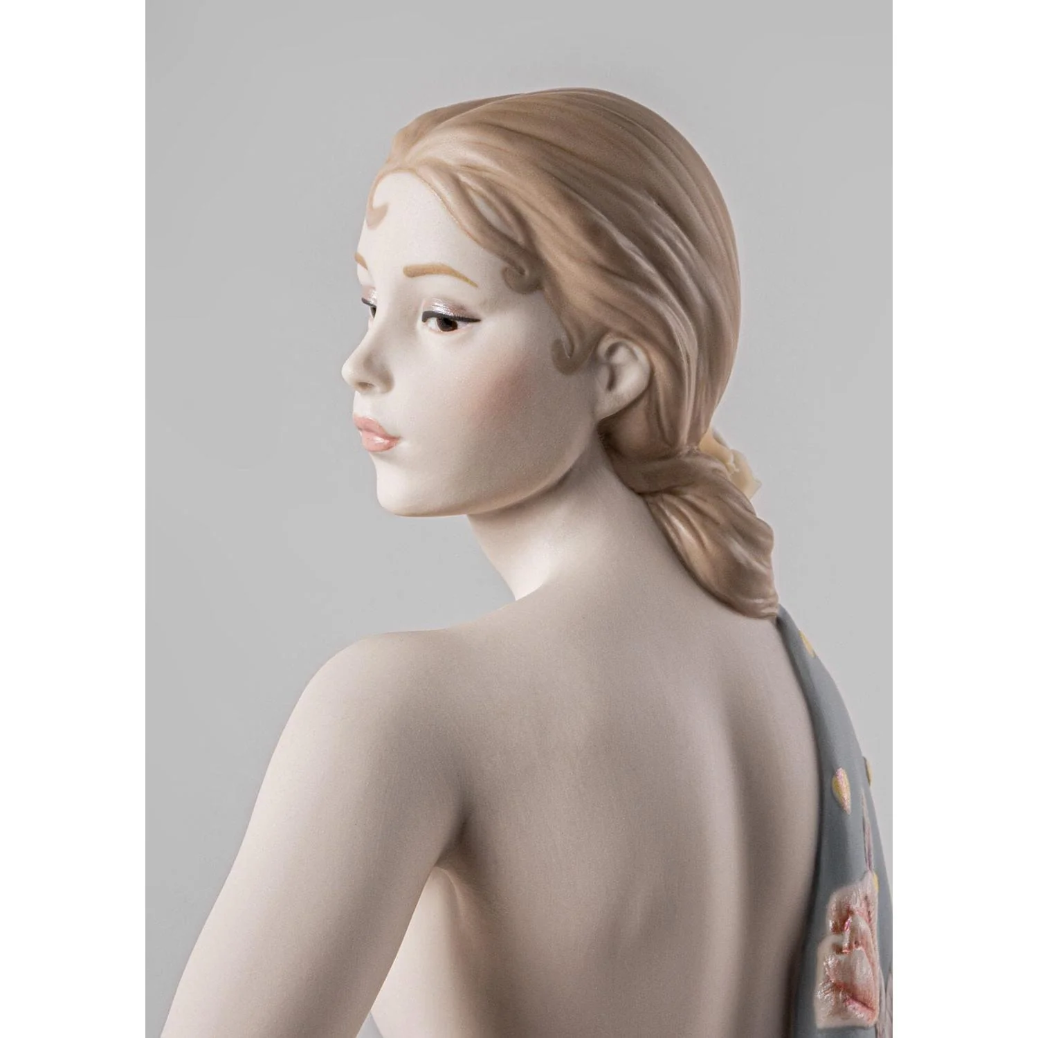 LLADRO' Scultura Nudo con Scialle Metallizzato 44x30cm Porcellana - Image 3
