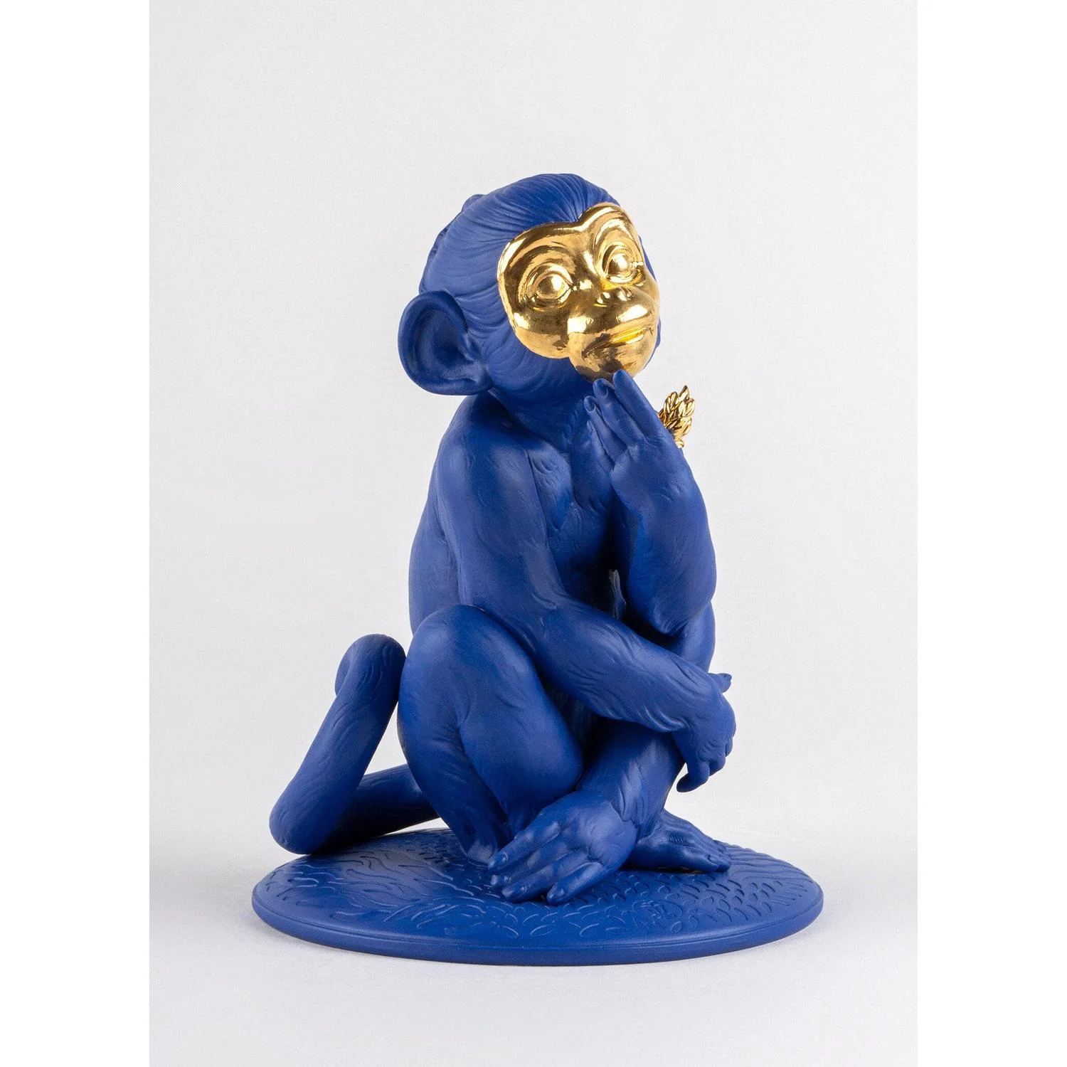 LLADRO' Scultura Piccola Scimmia Blu Oro Serie Limitata 23x17cm Porcellana - Image 3