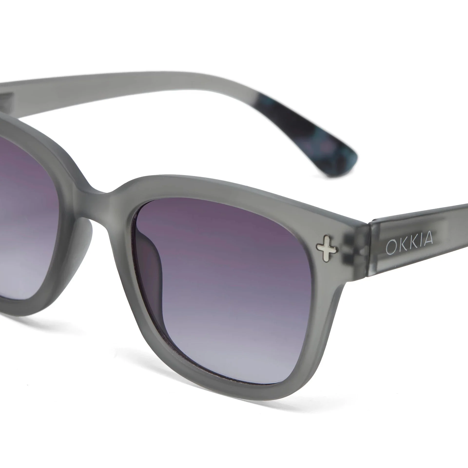 OKKIA Giovanni Occhiali da Sole Unisex Soft Touch Grigio Traslucido - Image 6