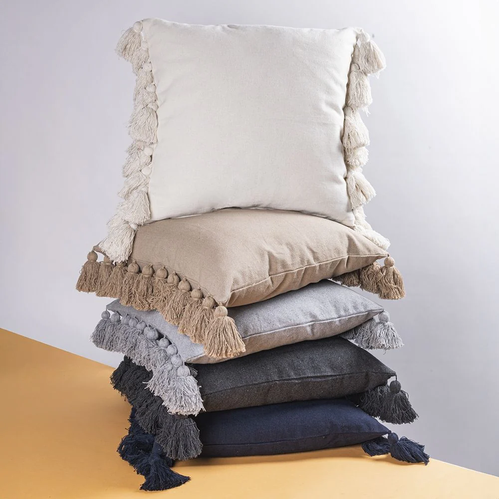VILLA D'ESTE HOME TIVOLI Cuscino con Nappine Bianco 45x45cm Cotone 100% - Image 4