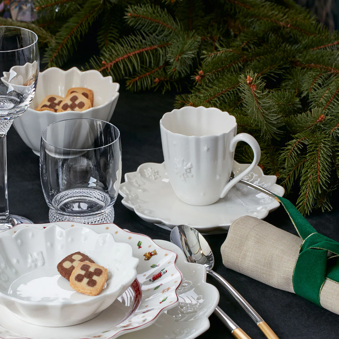 VILLEROY & BOCH Toy's Delight Royal Classic Tazza da Tè Caffè 250ml Tavola Natalizia - Image 2